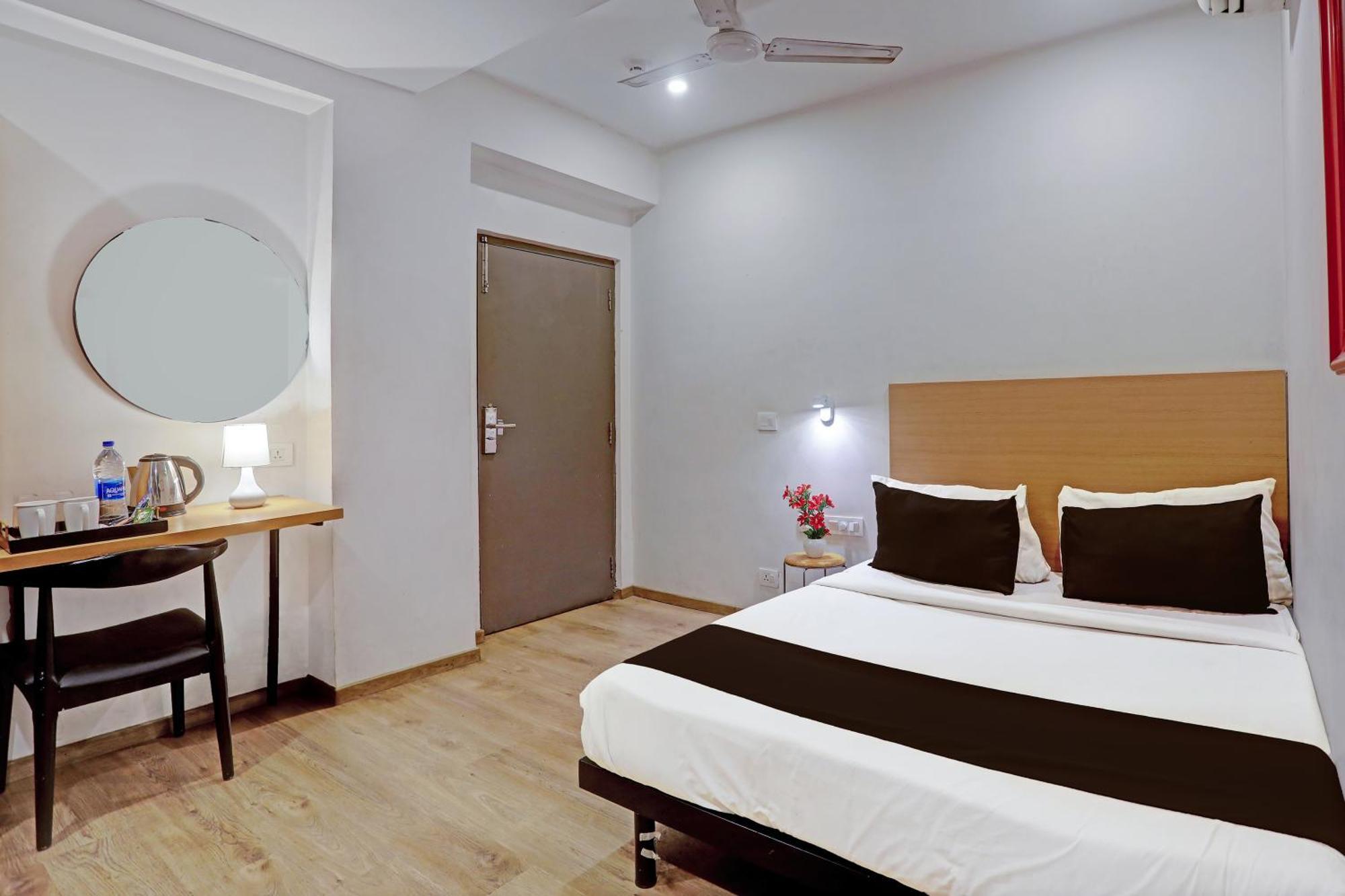 Townhouse Near Secunderabad Railway Station, Yashoda Hospital, Patny Centre 외부 사진
